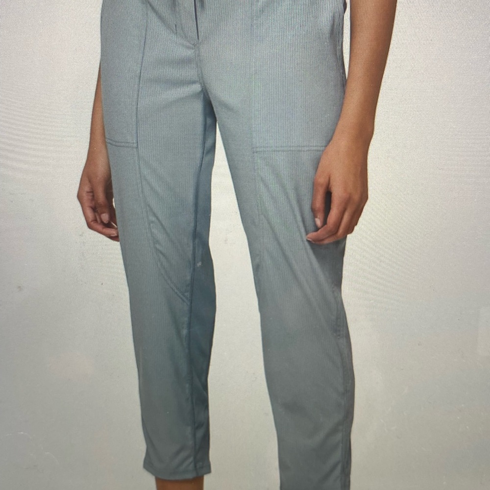 Lululemon Dance Studio crop 25”